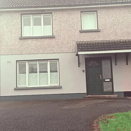 Comfortable House * Ennistimon