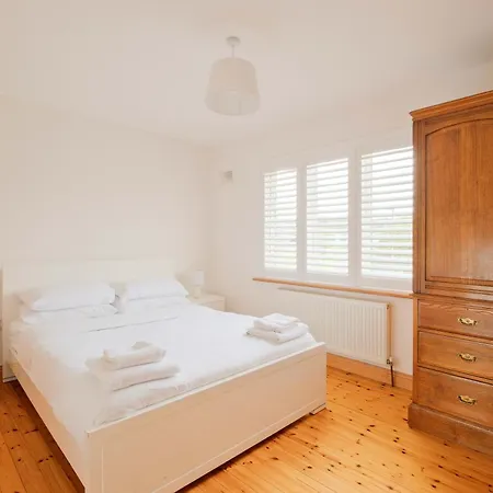 Beautiful 3 Bedroom House